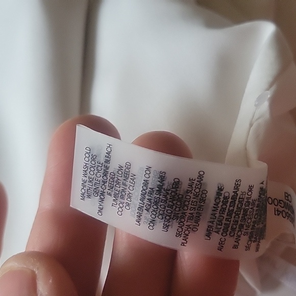 HP!!🎉🥂🎈Calvin Klein beautiful  skirt NWOT - Picture 11 of 11